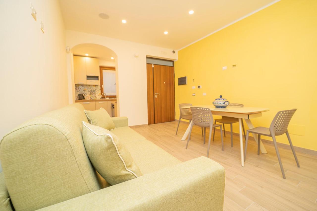 טרמונטי Tra Sole E Limoni Apartments מראה חיצוני תמונה